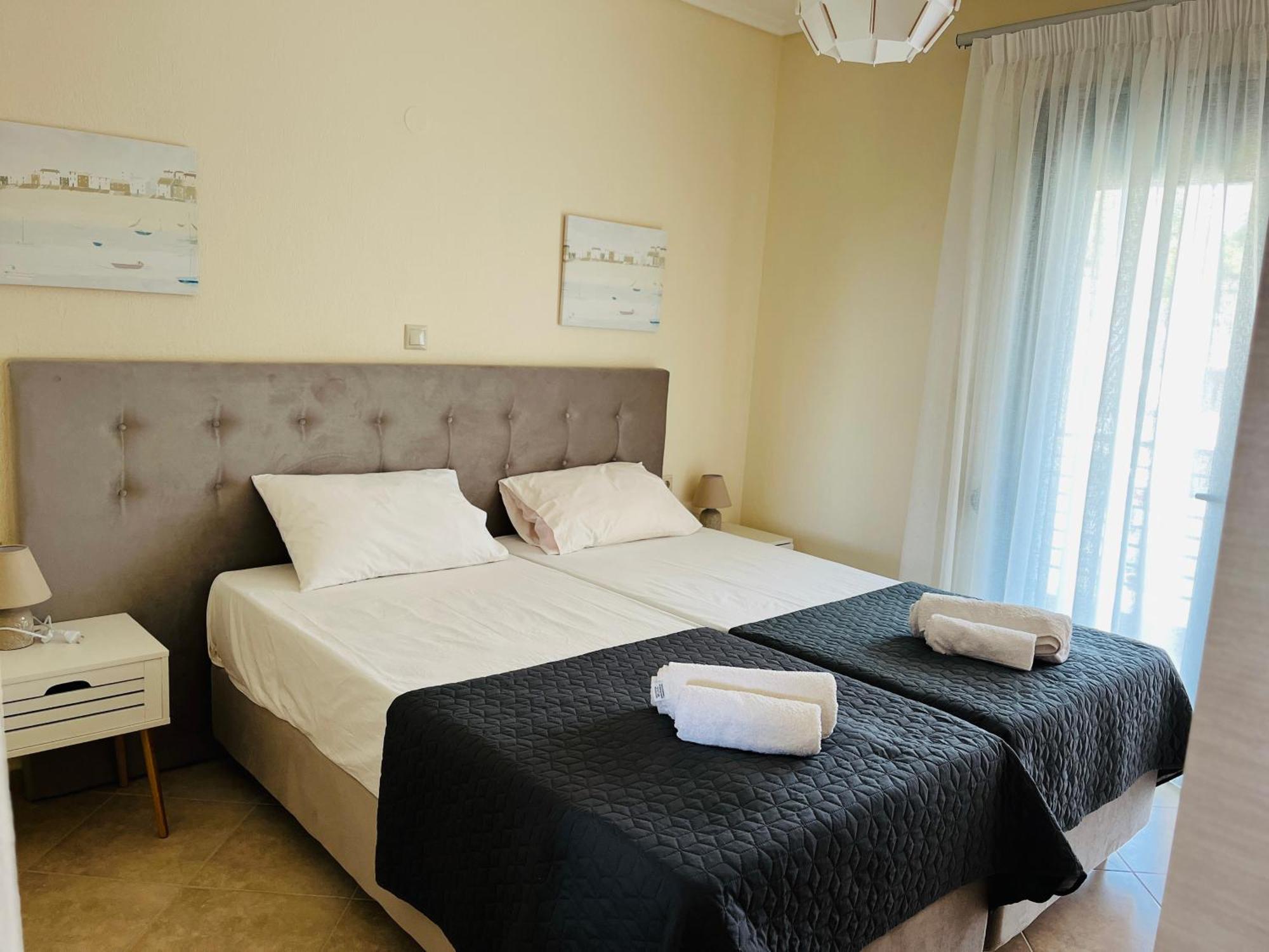 Allea Hotel And Apartments Toroni Luaran gambar