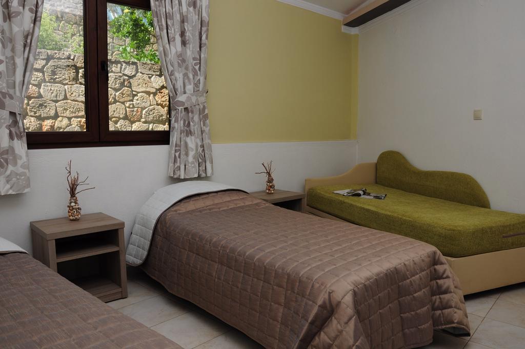 Allea Hotel And Apartments Toroni Luaran gambar